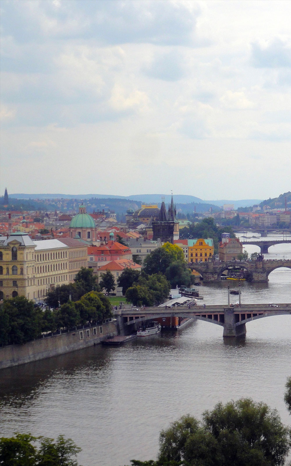 Prag Moldau Karlsbruecke